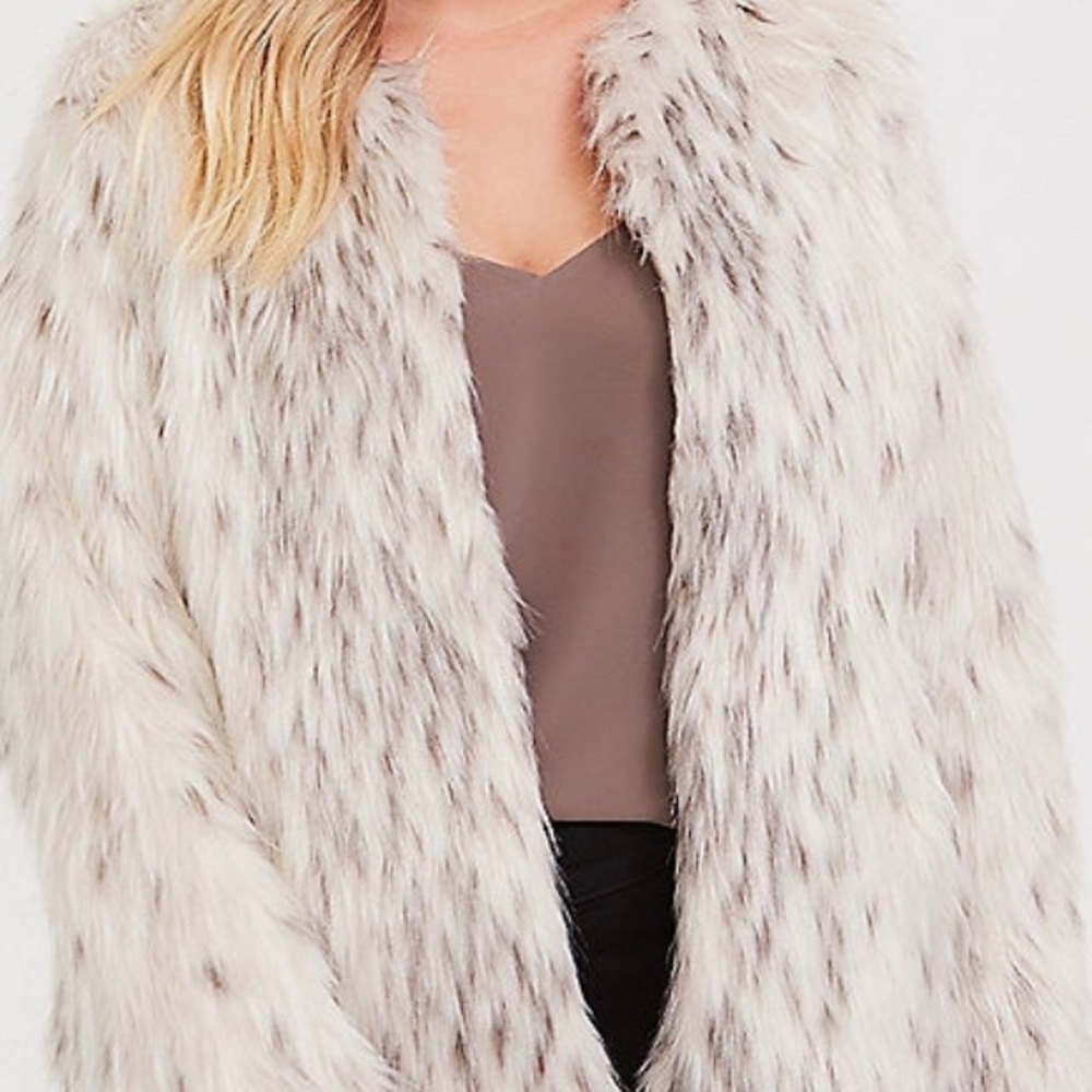 Cream Faux Fur Crop Jacket